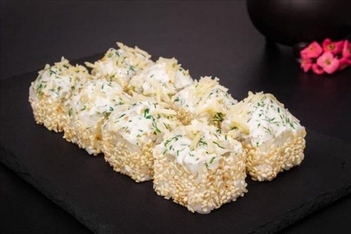 Цезарь ролл с курицей.